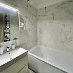 Mamaia-nordcom Exclusiviste Alm דירה