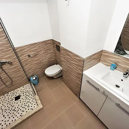 Mamaia-nordcom Exclusiviste Alm アパート ナボダリ