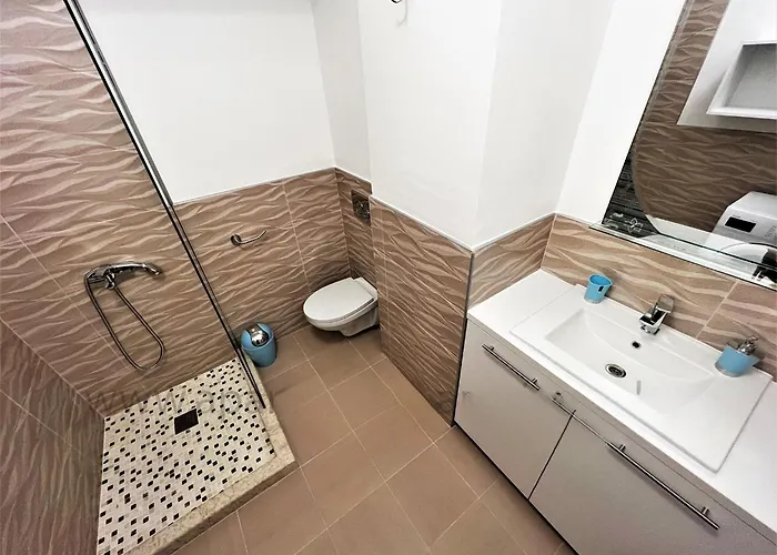 Mamaia-nordcom Exclusiviste Alm アパート ナボダリ